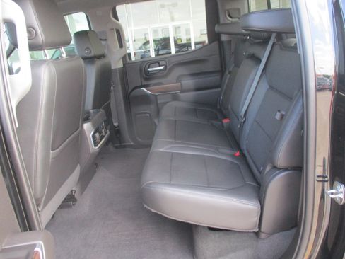 Used 2020 GMC Sierra 1500 SLT RWD image 7