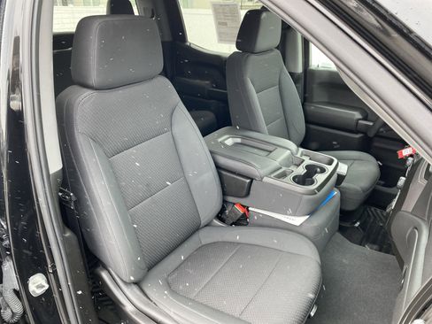 Used 2020 Chevrolet Silverado 1500 Custom Trail Boss w/ Custom Convenience Package image 21