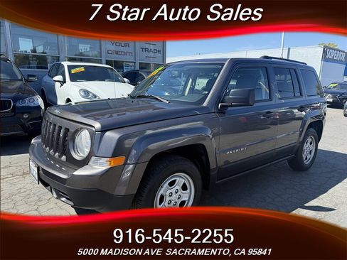 Used 2016 Jeep Patriot Sport image 3