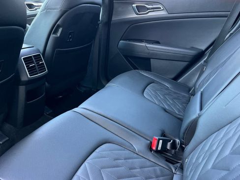Used 2025 Kia Sportage X-Pro Prestige AWD/4WD image 4