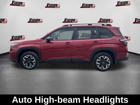 Used 2025 Subaru Forester Premium AWD/4WD image 9