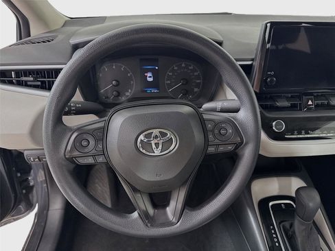 Used 2024 Toyota Corolla LE FWD image 17