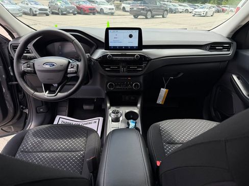 New 2025 Ford Escape Active w/ Cold Weather Package image 14