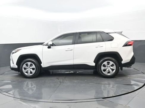 Used 2025 Toyota RAV4 LE image 21