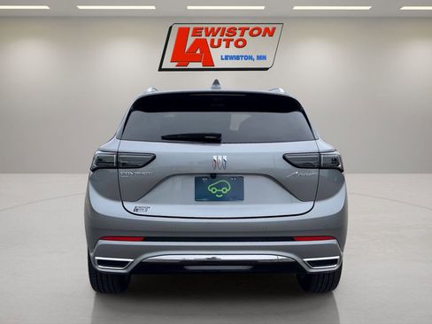 Certified 2025 Buick Envision Avenir AWD/4WD image 4