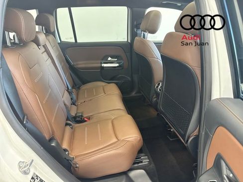 Used 2021 Mercedes-Benz GLB 250 GLB 250 image 24