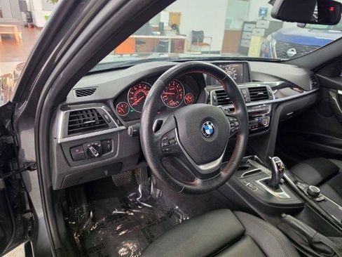 Used 2016 BMW 328i xDrive Sedan AWD/4WD image 11