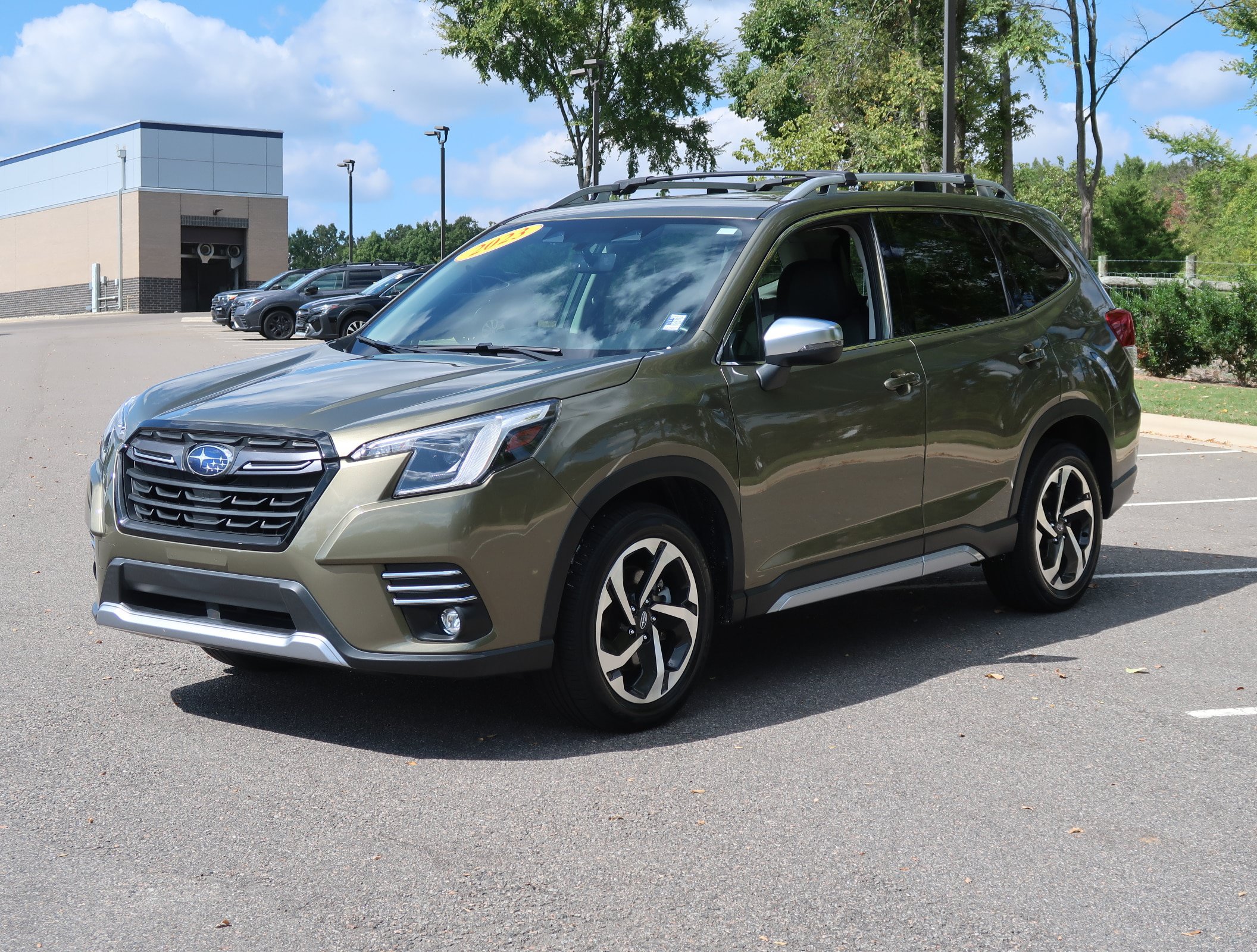 Certified 2023 Subaru Forester Touring AWD/4WD image 3