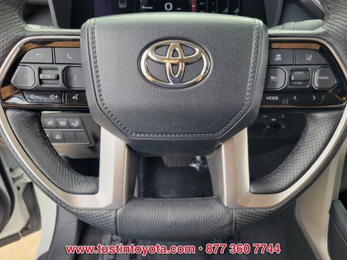Used 2023 Toyota Tundra Limited image 18