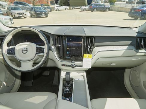 New 2025 Volvo XC60 B5 Plus w/ Protection Package Premier image 21