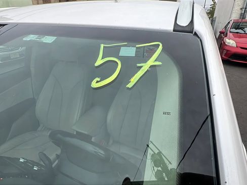 Used 2017 Lincoln MKC Select w/ Select Plus Package image 33