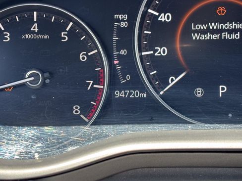 Used 2019 MAZDA MAZDA3 Hatchback w/ Preferred Package FWD image 28