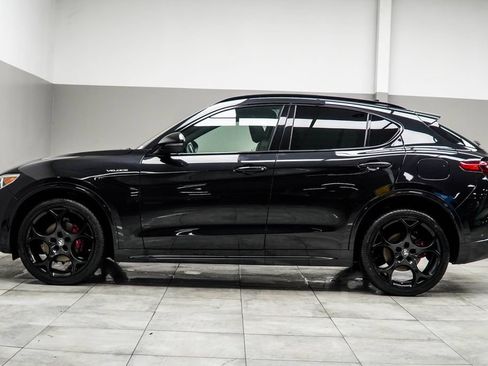 Used 2023 Alfa Romeo Stelvio Veloce AWD/4WD image 10