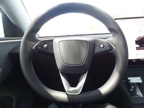 Used 2025 Tesla Model 3 Long Range RWD image 31
