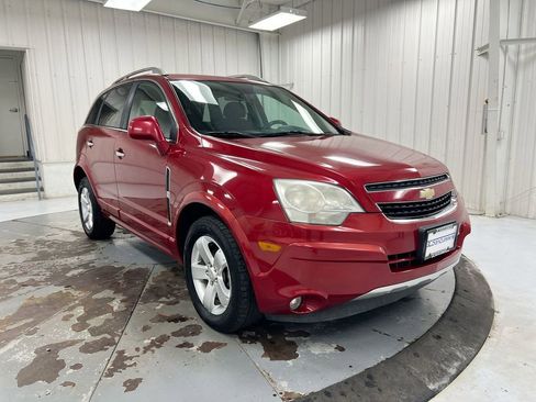 Used 2012 Chevrolet Captiva Sport LT image 2