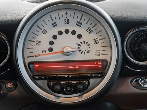 Used 2011 MINI Cooper Convertible FWD image 18