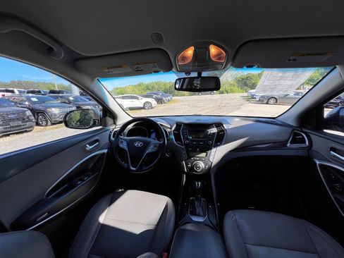 Used 2013 Hyundai Santa Fe Limited FWD image 13