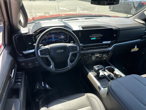 Certified 2024 Chevrolet Silverado 1500 RST AWD/4WD image 9