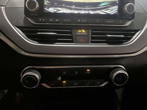 Used 2024 Nissan Altima 2.5 SR image 20