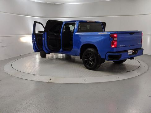 Used 2025 Chevrolet Silverado 1500 Custom image 10