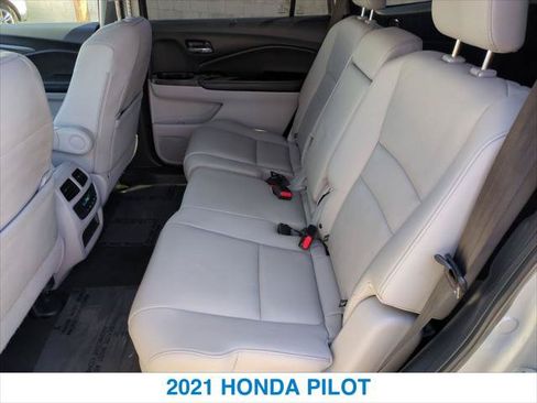 Certified 2021 Honda Pilot Special Edition image 22