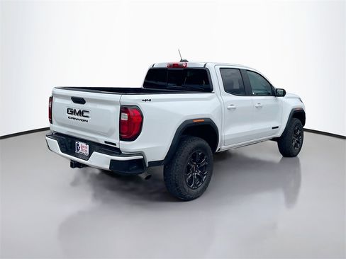Used 2024 GMC Canyon Elevation w/ Elevation Premium Package image 7