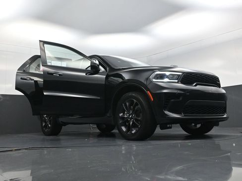 Used 2025 Dodge Durango GT image 26