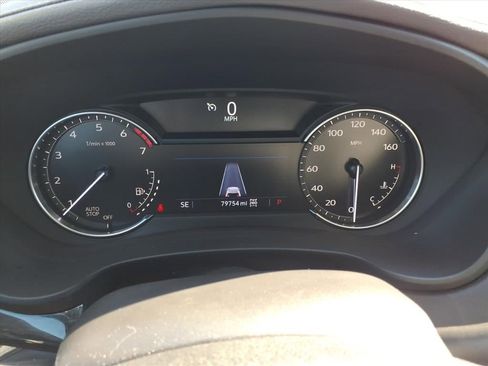 Used 2023 Cadillac XT4 Premium Luxury image 29