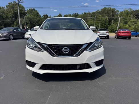 Used 2018 Nissan Sentra SV FWD image 3