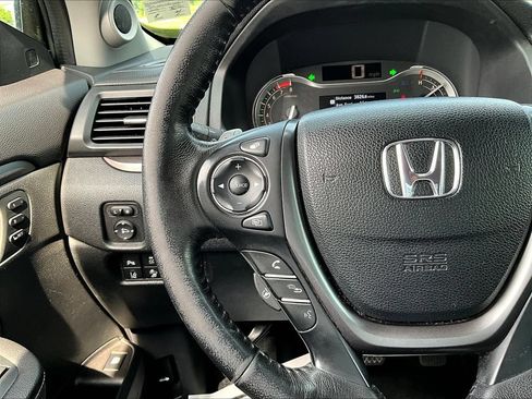 Used 2023 Honda Ridgeline RTL-E image 12