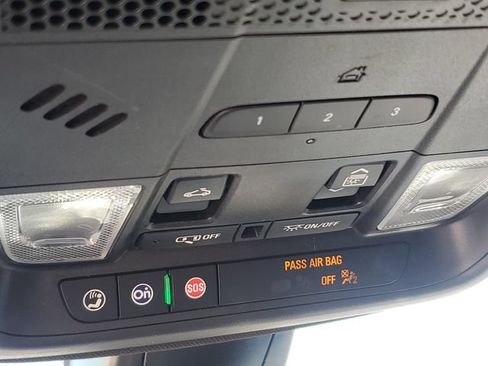Certified 2025 Cadillac XT5 Premium Luxury w/ LPO, Floor Liner Package AWD/4WD image 21