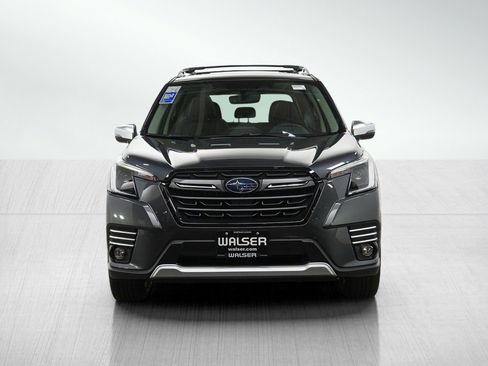 Used 2024 Subaru Forester Touring w/ POP Package 3 AWD/4WD image 2
