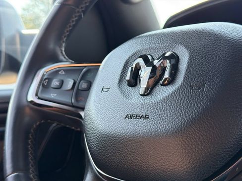 Used 2024 RAM 1500 Limited AWD/4WD image 29
