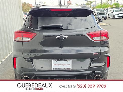 Used 2021 Chevrolet TrailBlazer RS w/ Sun and Liftgate Package FWD image 6