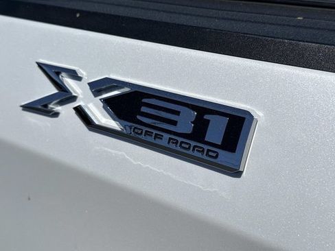 Used 2020 GMC Sierra 1500 SLT w/ SLT Premium Plus Package AWD/4WD image 40