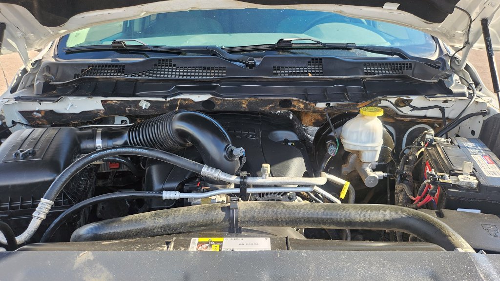Used 2019 RAM 1500 Classic SLT RWD image 36