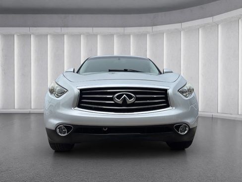 Used 2014 INFINITI QX70 2WD image 8