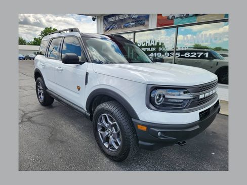 Used 2023 Ford Bronco Sport Badlands w/ Premium Package AWD/4WD image 1