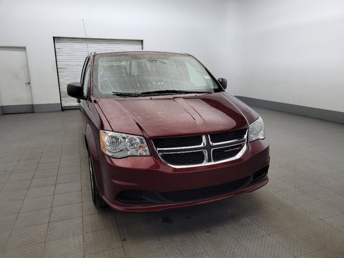 Used 2019 Dodge Grand Caravan SE image 14