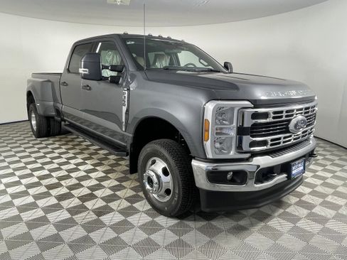 New 2026 Ford F350 XLT image 7