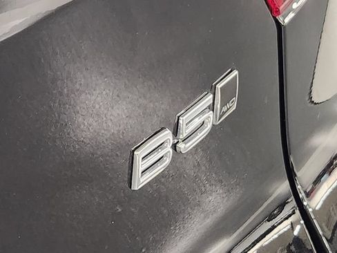 Certified 2026 Volvo XC40 B5 Plus AWD/4WD image 13