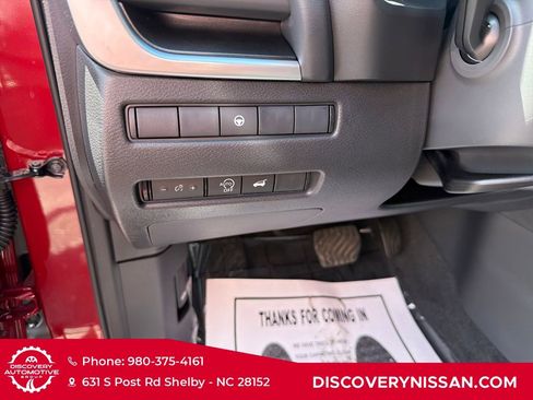 Certified 2026 Nissan Rogue SV AWD/4WD image 18