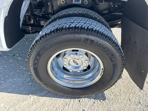 Used 2026 Ford F350 XL w/ FX4 Off-Road Package AWD/4WD image 15
