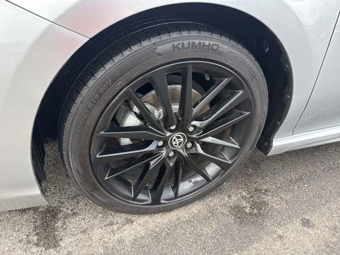 Used 2023 Toyota Camry XSE image 10