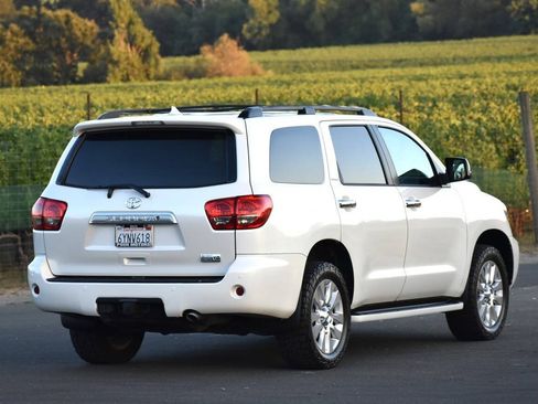 Used 2013 Toyota Sequoia Platinum AWD/4WD image 20
