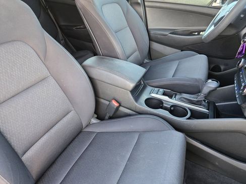 Used 2018 Hyundai Tucson SEL image 15