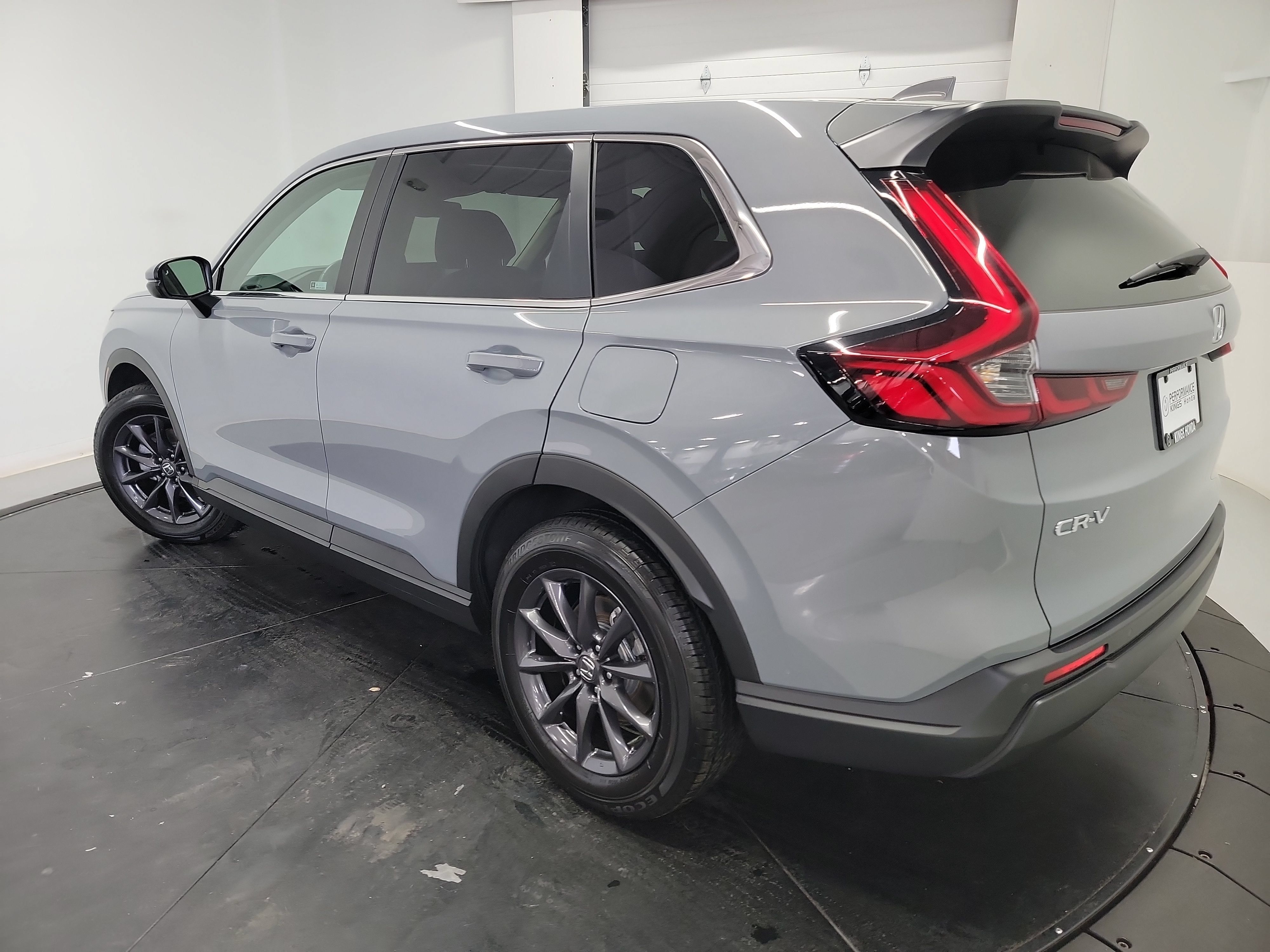 Used 2026 Honda CR-V EX-L image 6
