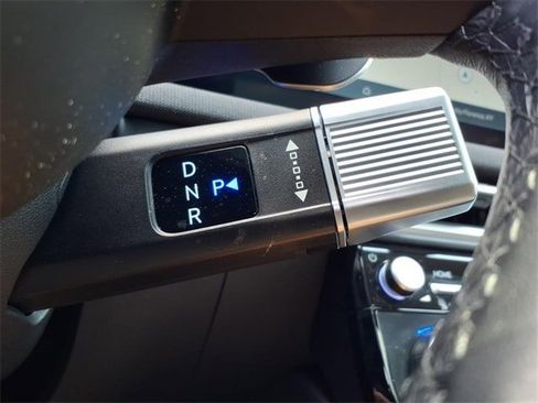 Certified 2025 Hyundai Tucson Limited image 17