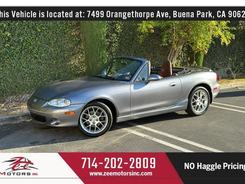 Used 2002 MAZDA MX-5 Miata SE RWD image 13