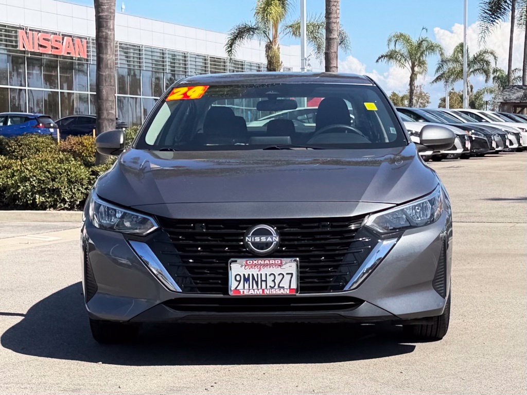 Certified 2024 Nissan Sentra SV FWD image 3